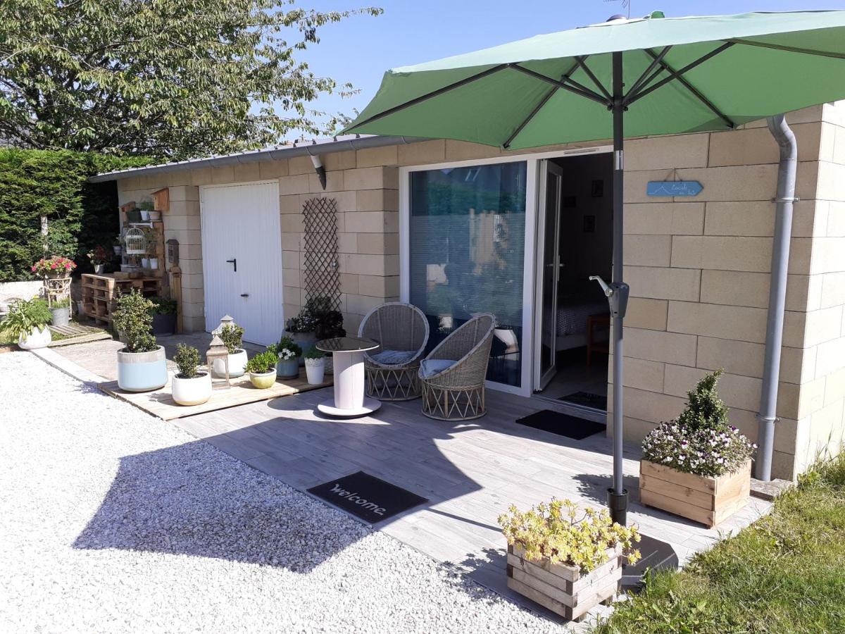 Escale En Baie. Bed & Breakfast Pontaubault Exterior foto